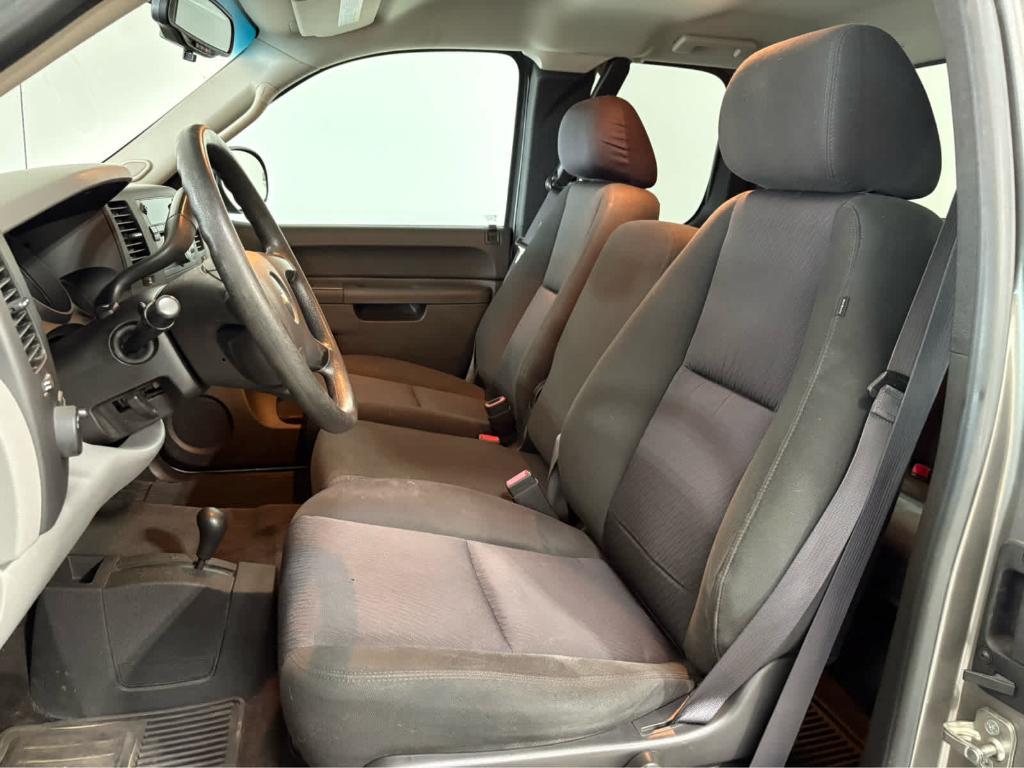 used 2013 Chevrolet Silverado 1500 car, priced at $18,989