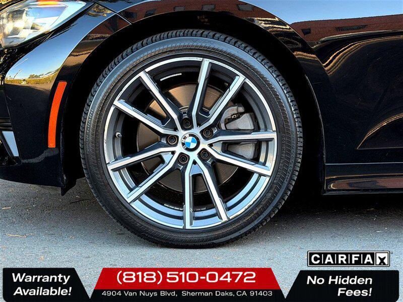 BMW 3 Series view 25