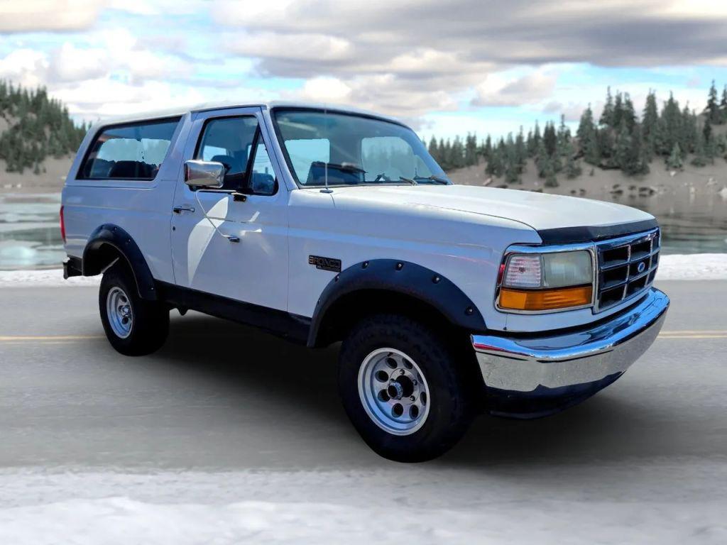 used 1995 Ford Bronco car, priced at $11,990