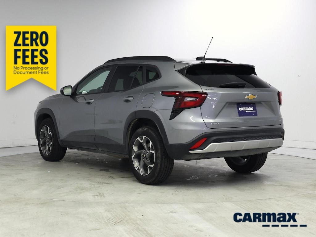 used 2025 Chevrolet Trax car, priced at $20,998