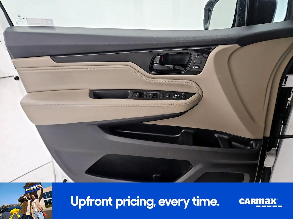 used 2022 Honda Odyssey car, priced at $35,998