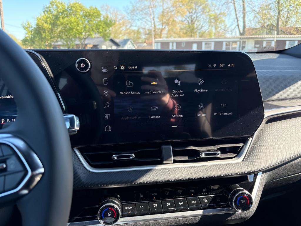 new 2026 Chevrolet Equinox car, priced at $34,290