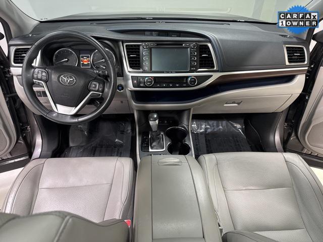 used 2016 Toyota Highlander car, priced at $24,980