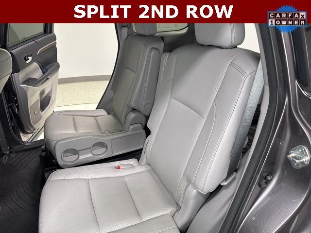 used 2016 Toyota Highlander car, priced at $24,980