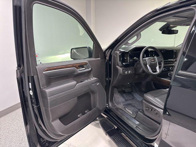 used 2024 GMC Sierra 1500 car, priced at $50,503