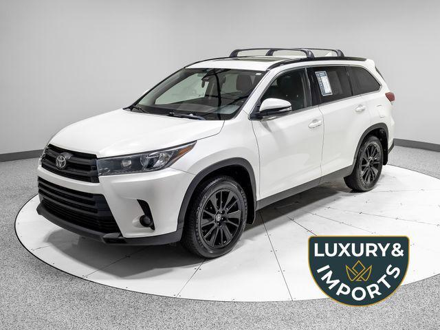 used 2019 Toyota Highlander car, priced at $25,980
