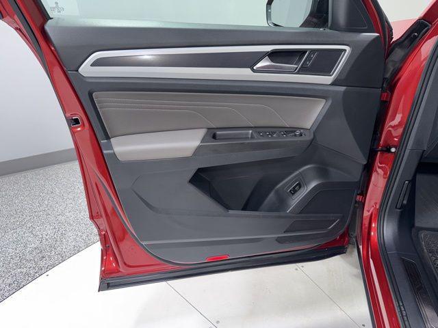 used 2023 Volkswagen Atlas car, priced at $33,433
