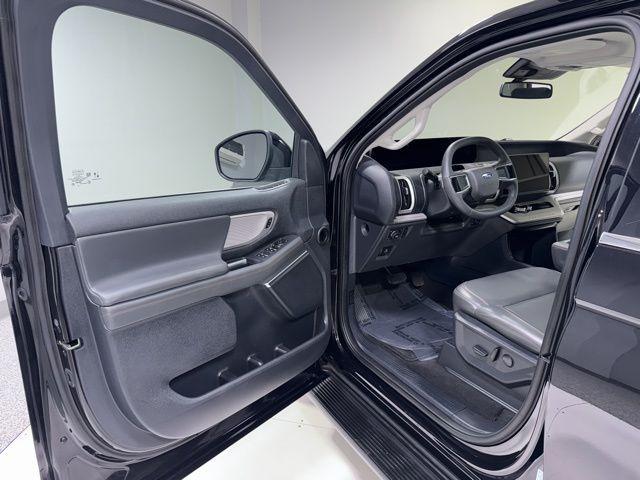 used 2025 Ford Expedition car, priced at $55,985