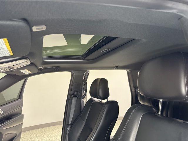 used 2019 Jeep Grand Cherokee car, priced at $23,728