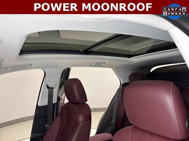 used 2025 Buick Envision car, priced at $34,980