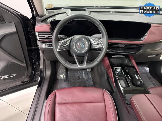 used 2025 Buick Envision car, priced at $34,980