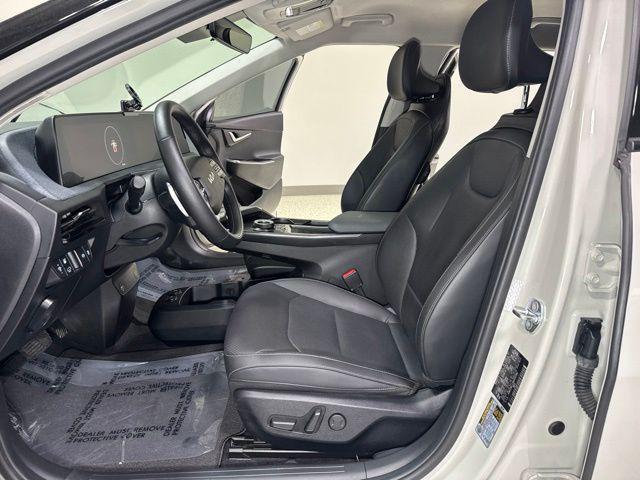 used 2022 Kia EV6 car, priced at $24,689