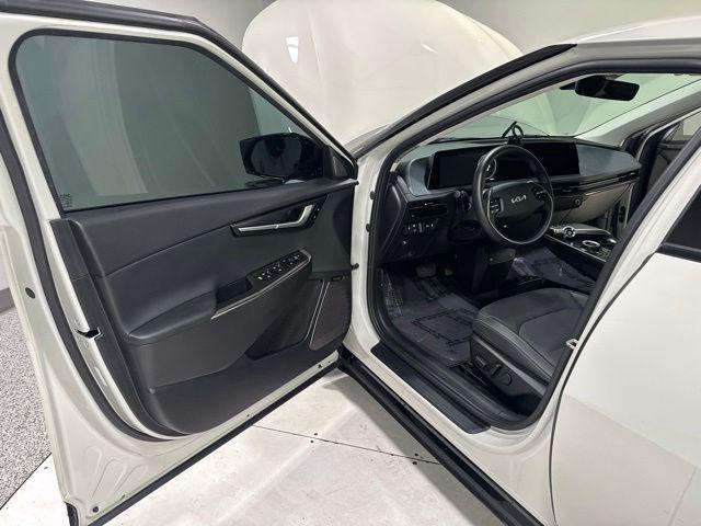 used 2022 Kia EV6 car, priced at $24,689