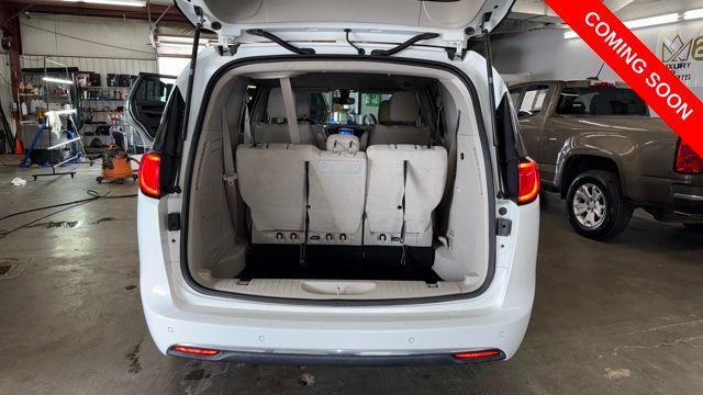 used 2018 Chrysler Pacifica Hybrid car, priced at $22,737