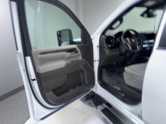 used 2024 Chevrolet Silverado 2500 car, priced at $57,992