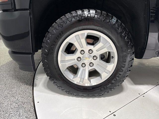used 2018 Chevrolet Silverado 1500 car, priced at $25,962