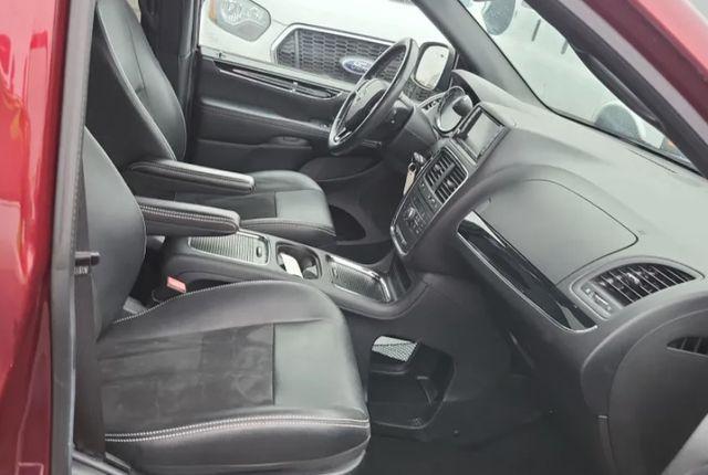 used 2019 Dodge Grand Caravan car, priced at $18,978
