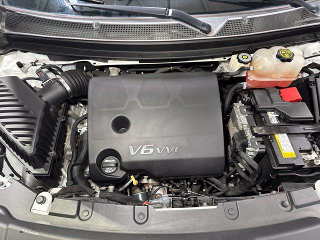 used 2020 Chevrolet Traverse car, priced at $23,579