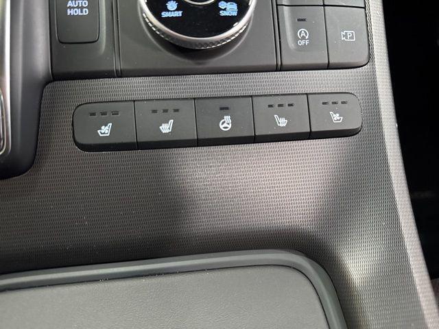 used 2025 Hyundai Palisade car, priced at $45,901