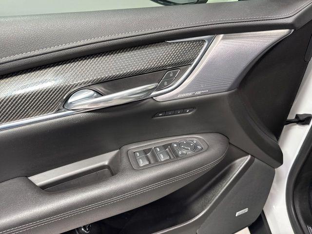 used 2021 Cadillac XT5 car, priced at $27,500