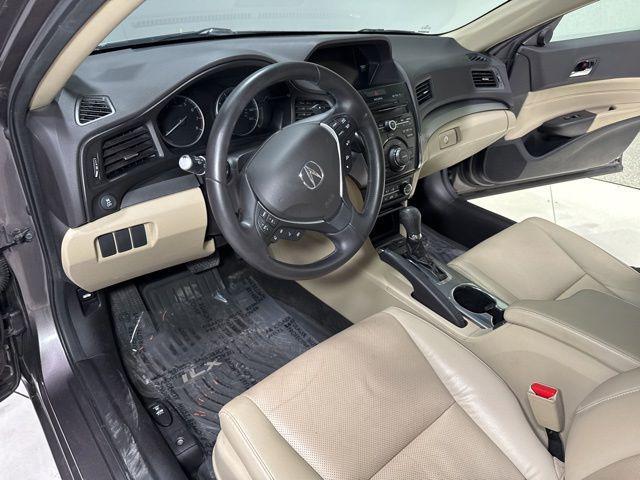 used 2014 Acura ILX car, priced at $13,500