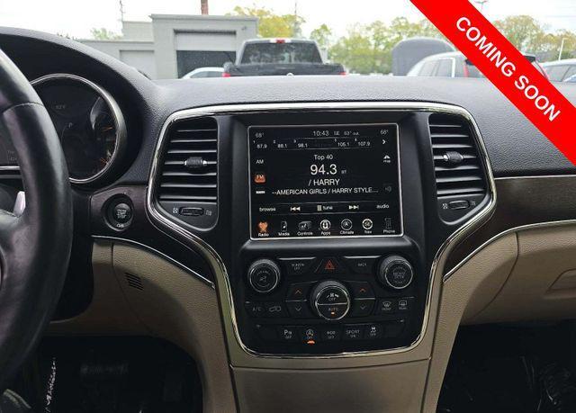 used 2017 Jeep Grand Cherokee car, priced at $21,508