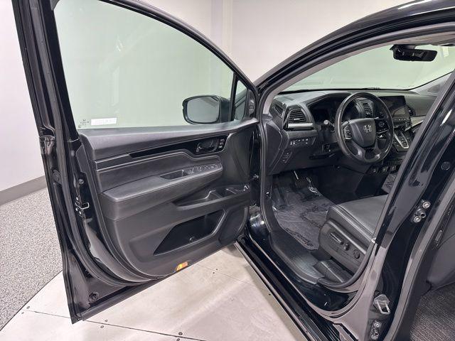 used 2024 Honda Odyssey car, priced at $39,499