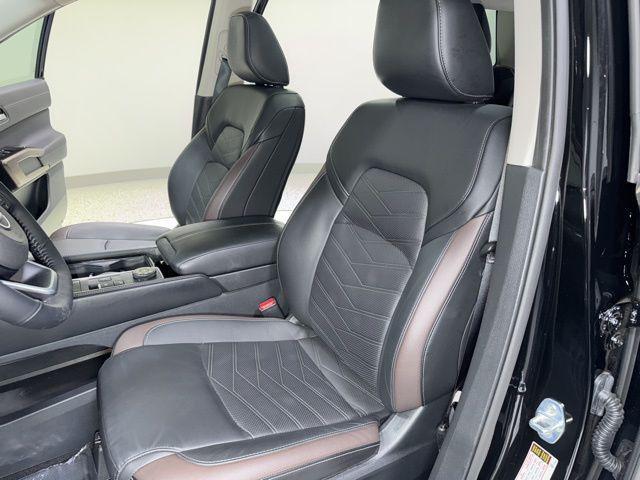 used 2025 Nissan Pathfinder car, priced at $43,990