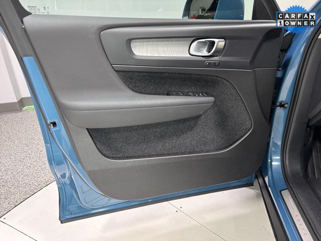used 2025 Volvo XC40 car, priced at $32,718