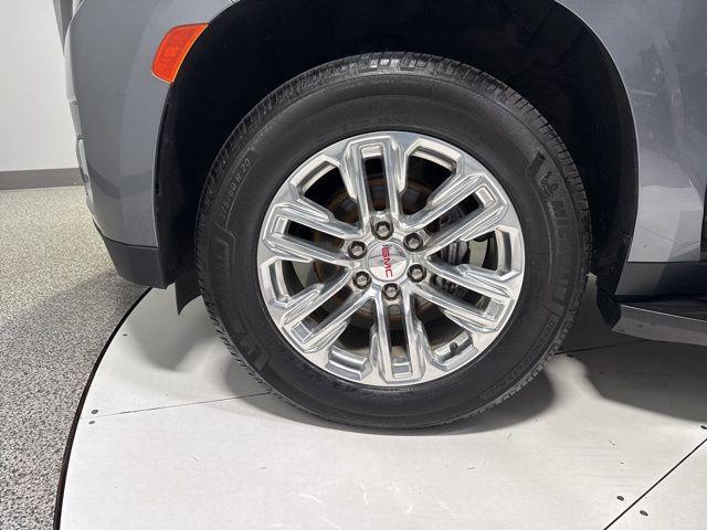 used 2021 GMC Yukon XL car, priced at $38,985