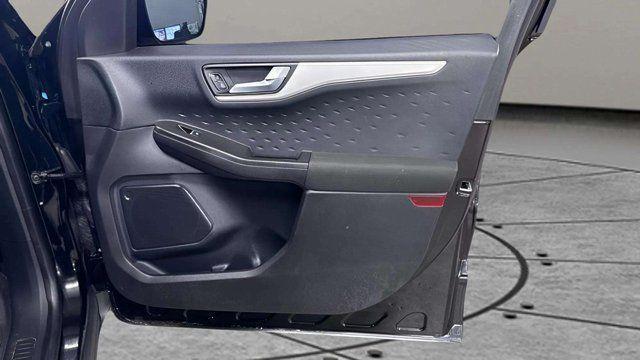 used 2020 Ford Escape car, priced at $12,798