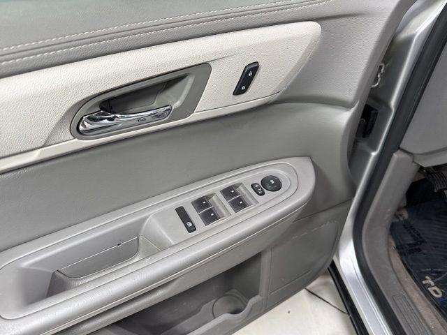 used 2017 Chevrolet Traverse car, priced at $15,370