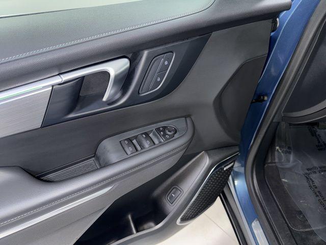 used 2025 Buick Enclave car, priced at $35,548