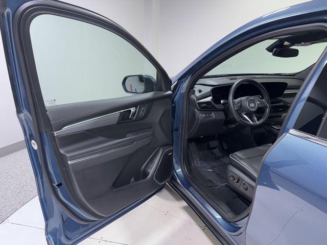 used 2025 Buick Enclave car, priced at $35,548