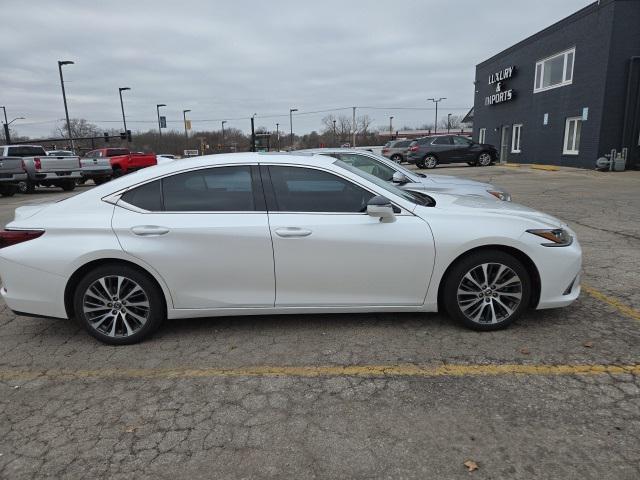 used 2020 Lexus ES 350 car, priced at $29,376