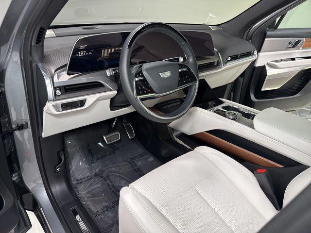 used 2026 Cadillac VISTIQ car, priced at $72,000