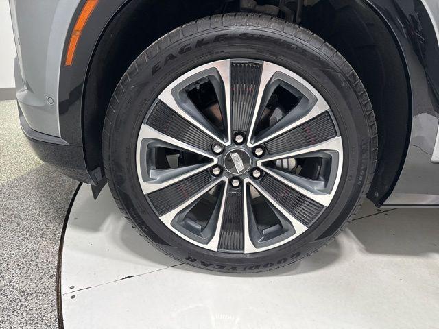 used 2026 Cadillac VISTIQ car, priced at $72,000