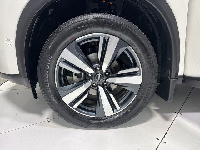 used 2023 Nissan Rogue car, priced at $29,470