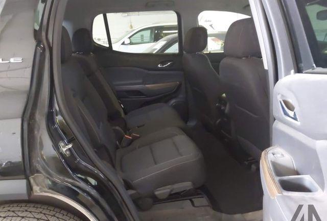 used 2023 GMC Acadia car, priced at $25,572