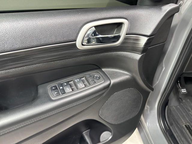 used 2021 Jeep Grand Cherokee car, priced at $25,980
