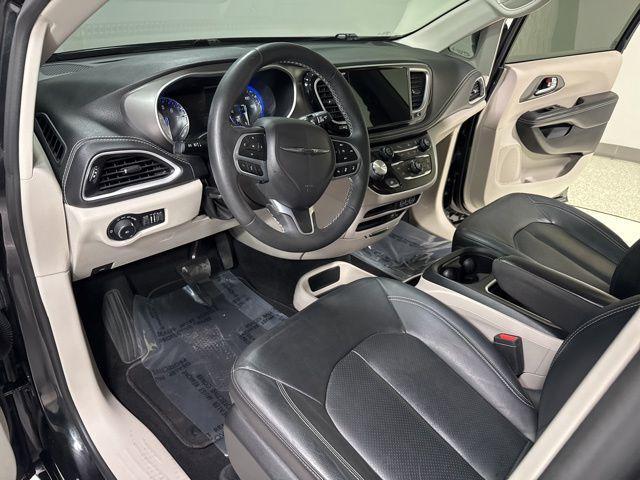 used 2022 Chrysler Pacifica car, priced at $21,416