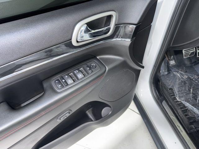 used 2018 Jeep Grand Cherokee car, priced at $23,658