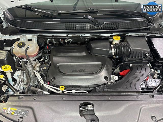 used 2024 Chrysler Pacifica car, priced at $34,338