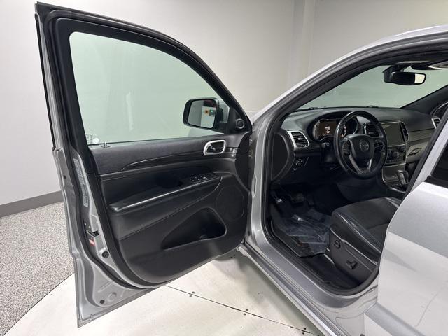 used 2019 Jeep Grand Cherokee car, priced at $17,980