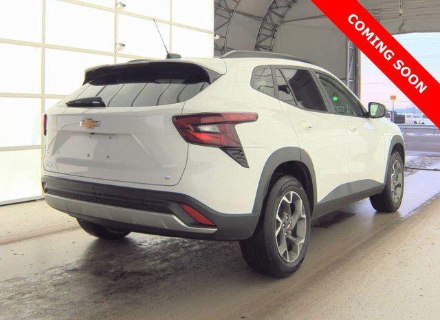 used 2024 Chevrolet Trax car, priced at $19,938