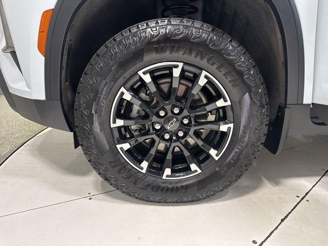 used 2026 Chevrolet Traverse car, priced at $47,949