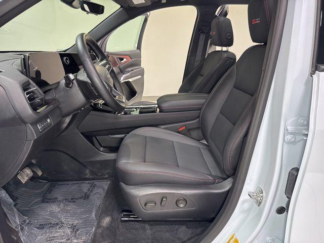 used 2026 Chevrolet Traverse car, priced at $47,949