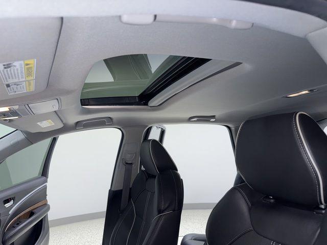 used 2020 Acura MDX car, priced at $29,536