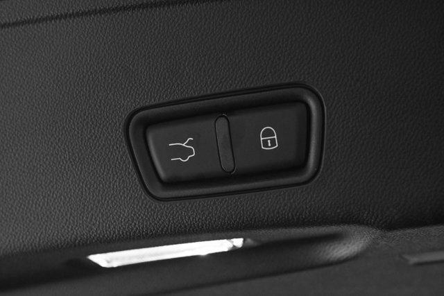 new 2025 Maserati Grecale car, priced at $135,325