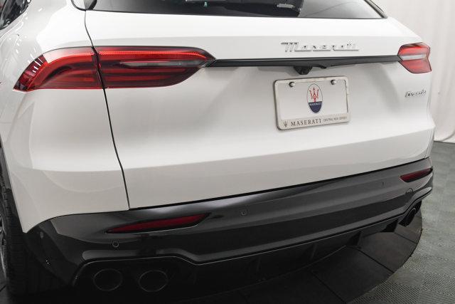 new 2025 Maserati Grecale car, priced at $92,215